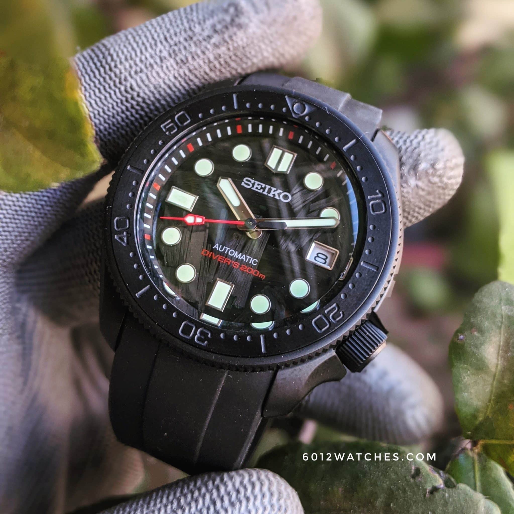 skx-black-mod-customized-forged-carbon-dial-4