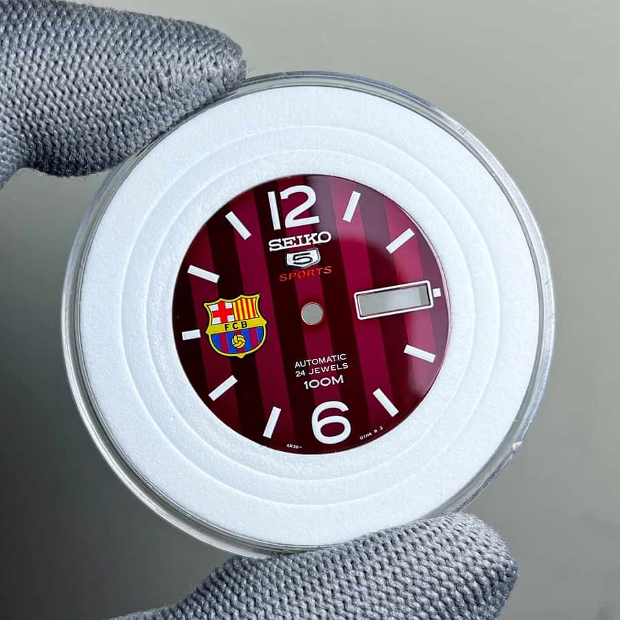 creative-mod-store-seiko-5sports-limited-barcelona-red-srp305-oem-dial