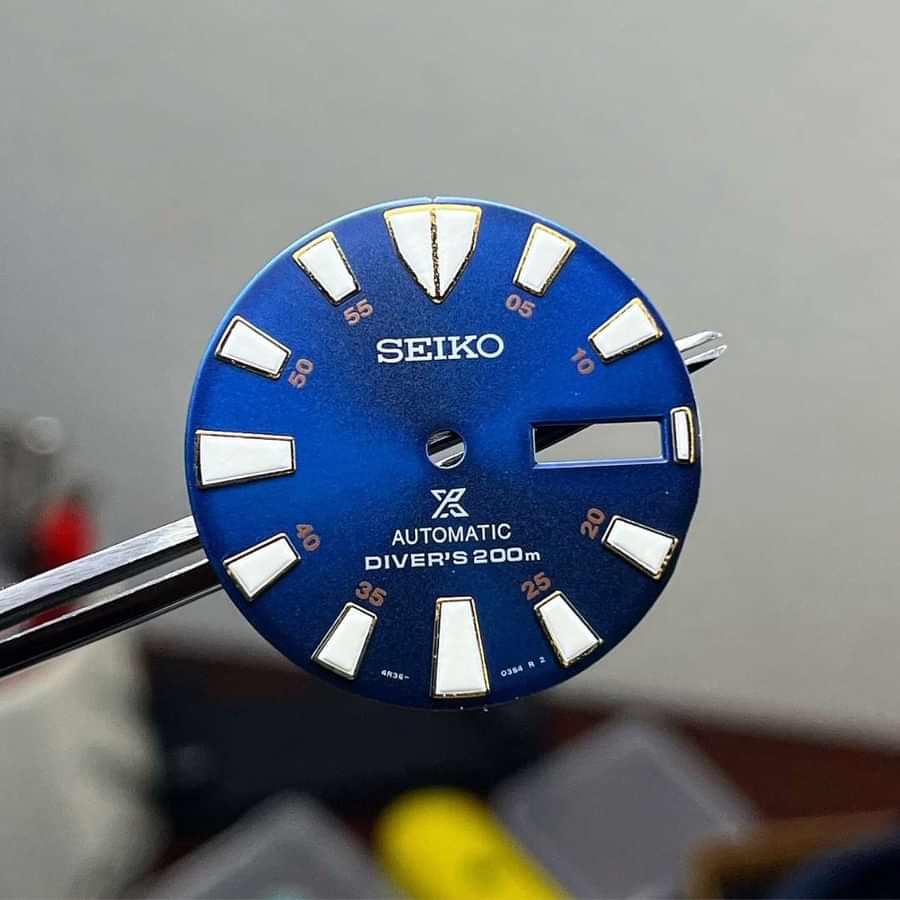 seiko-tuna-zimbe8-blue-rose-gold-srpc96-dial-2