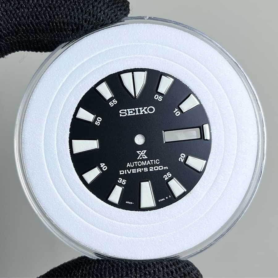 seiko-baby-tuna-simple-black-SRP639-oem-genuine-dial